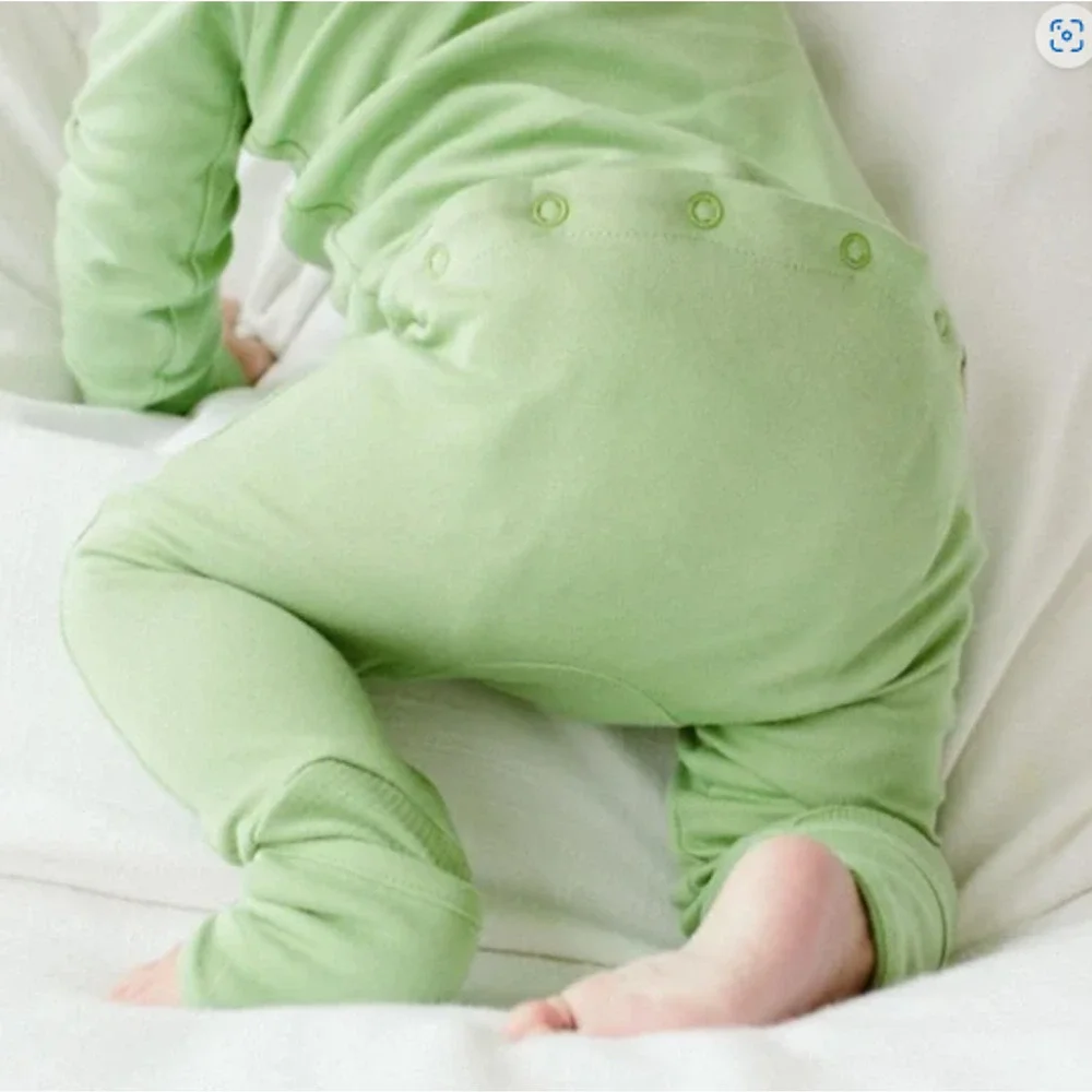 Goumi Kids Matcha Green Grow With You Footie Snug Fit 6-9 Months NWT‎